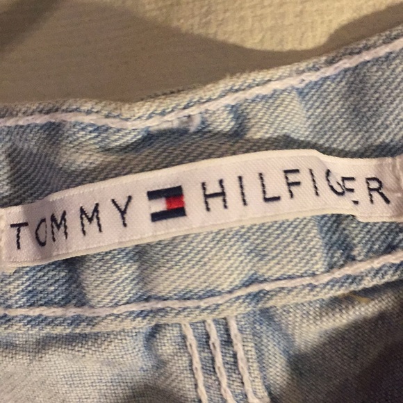 Ladies - Picture 2 of 4